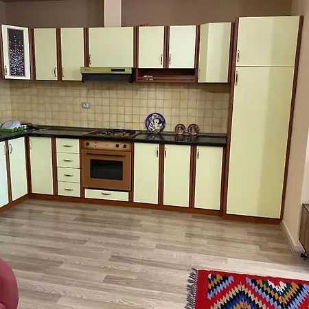 Apartamento *heart Of New Bazaar 1 Bed Apt* Tirana