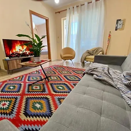 Apartamento *heart Of New Bazaar 1 Bed Apt* Tirana